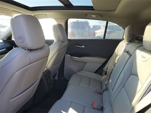 Used 2019 Cadillac XT4 Premium Luxury w/ Cold Weather Package image 9