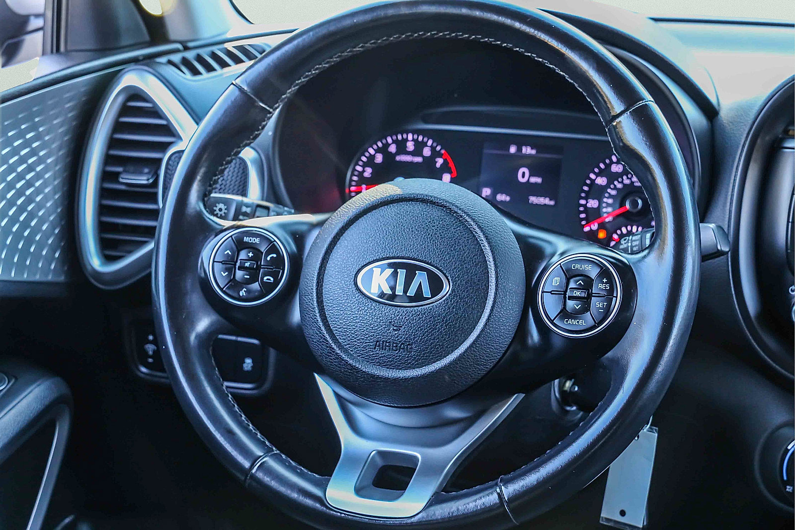 Used 2020 Kia Soul X-Line FWD image 14