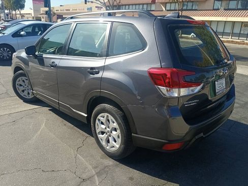 Used 2019 Subaru Forester w/ Alloy Wheel Package AWD/4WD image 12