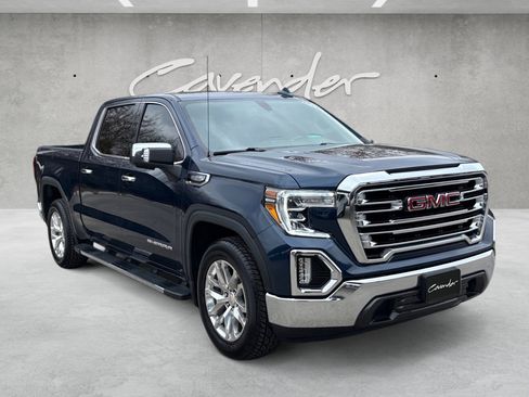Used 2022 GMC Sierra 1500 SLT image 2
