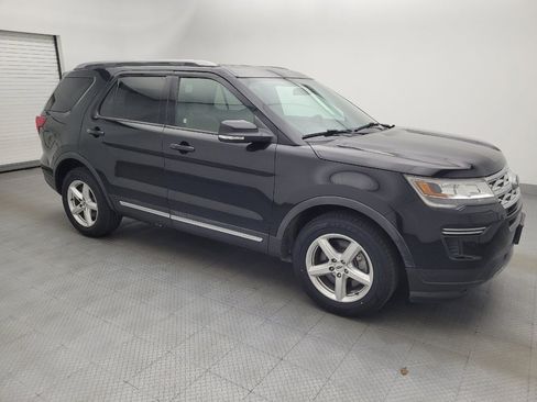 Used 2019 Ford Explorer XLT w/ Class II Trailer Tow Package FWD image 11
