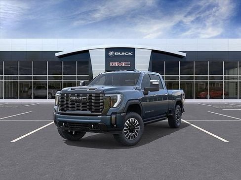 New 2026 GMC Sierra 2500 Denali Ultimate w/ Max Trailering Package AWD/4WD image 8