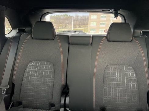 Used 2024 Honda HR-V Sport image 14