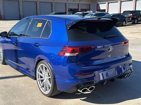 Used 2024 Volkswagen Golf R image 9