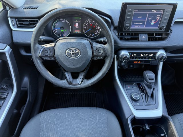 Used 2022 Toyota RAV4 XLE AWD/4WD image 11