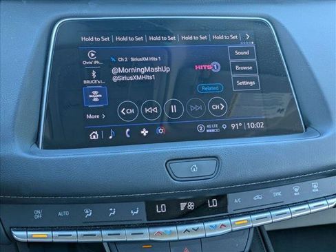 Used 2022 Cadillac XT4 Luxury FWD image 11