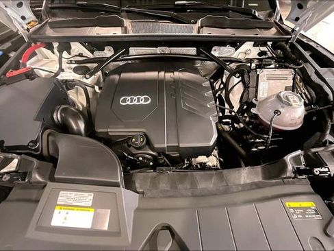 Certified 2023 Audi Q5 Premium Plus w/ Premium Plus Package AWD/4WD image 10