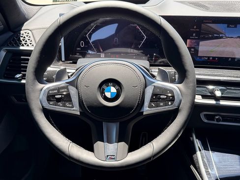 New 2027 BMW X7 xDrive40i w/ M Sport Package AWD/4WD image 14
