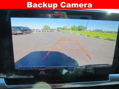 Used 2024 GMC Sierra 1500 Elevation image 17