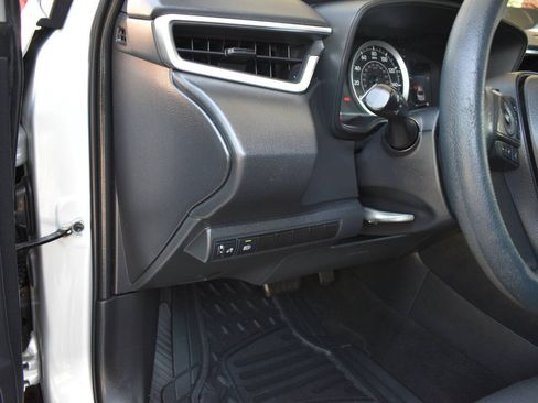 Used 2021 Toyota Corolla LE FWD image 16