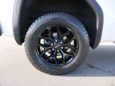 Used 2021 GMC Sierra 1500 AT4 image 12