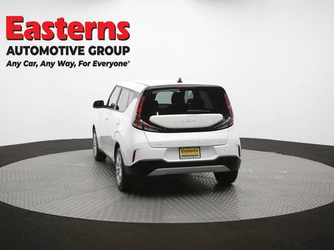 Used 2023 Kia Soul LX FWD image 64
