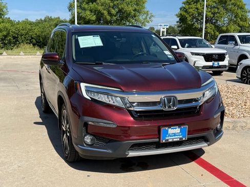 Used 2019 Honda Pilot Touring image 8