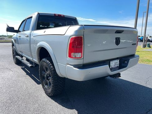 Used 2017 RAM 2500 Laramie w/ Sport Appearance Group AWD/4WD image 7
