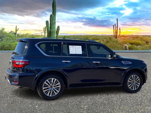 Used 2021 Nissan Armada SL w/ Captain's Chairs Package image 7