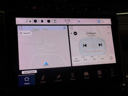 Used 2024 Jeep Grand Cherokee Limited w/ Luxury Tech Group II image 35