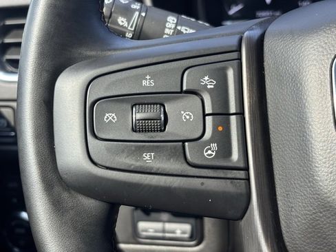 Used 2024 GMC Yukon XL AT4 w/ AT4 Premium Plus Package image 19