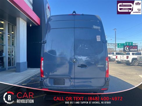 Used 2019 Mercedes-Benz Sprinter 144 image 5