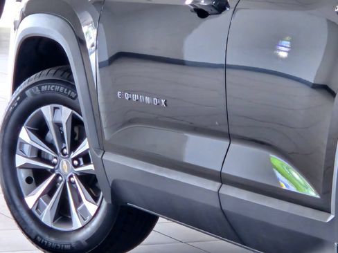 Certified 2025 Chevrolet Equinox LT AWD/4WD image 14