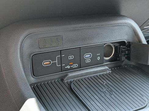 New 2026 Hyundai Kona Limited FWD image 27