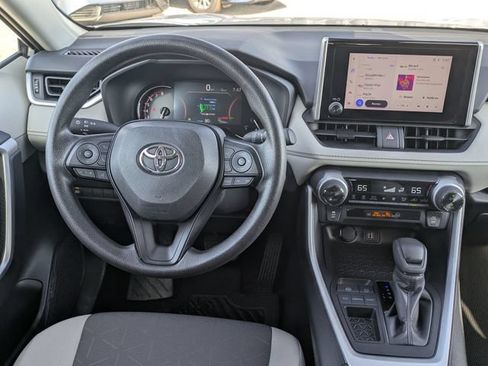 Used 2025 Toyota RAV4 XLE w/ Convenience Package FWD image 33