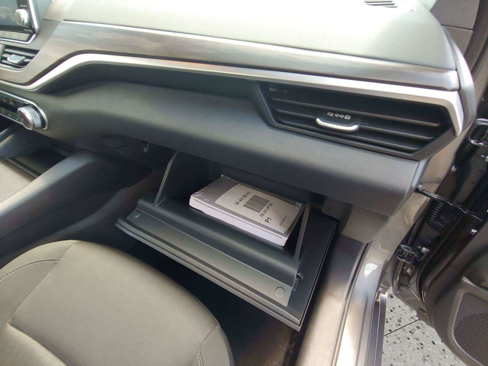 Used 2026 Nissan Altima 2.5 SV FWD image 27