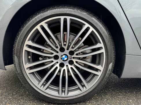Used 2018 BMW 530e xDrive AWD/4WD image 19