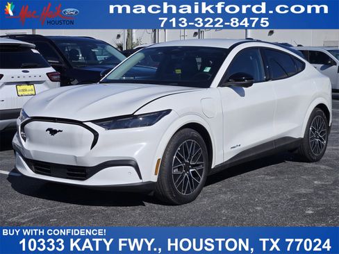 Used 2025 Ford Mustang Mach-E Premium image 1