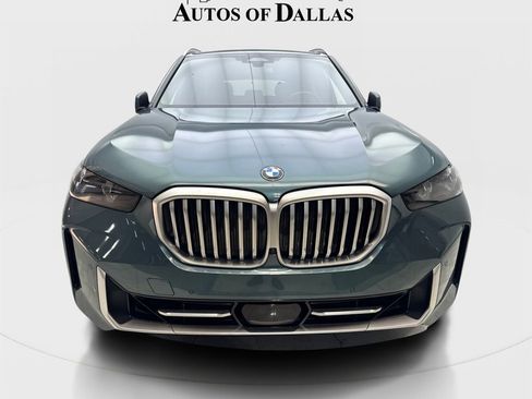 Used 2024 BMW X5 xDrive40i w/ Parking Assistance Package AWD/4WD image 3