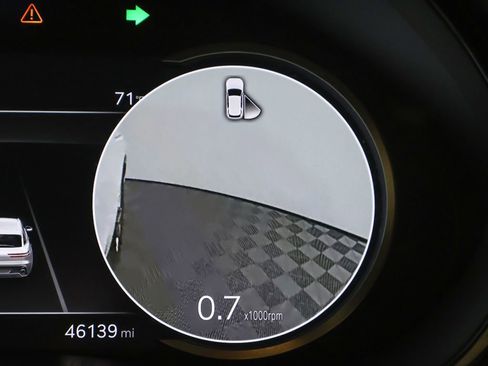 Used 2023 Genesis GV70 2.5T Advanced w/ Advanced Package image 45