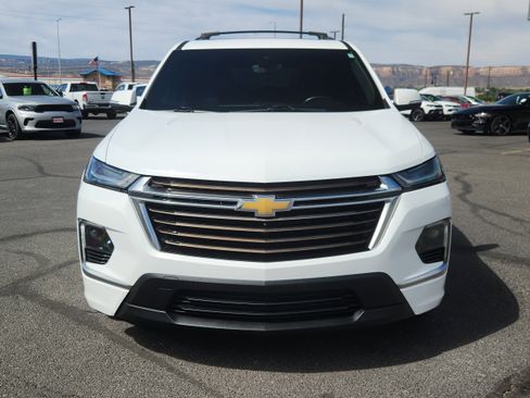 Used 2023 Chevrolet Traverse High Country AWD/4WD image 7