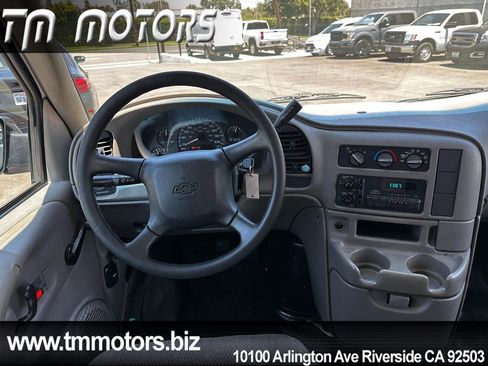Used 2003 Chevrolet Astro RWD image 13