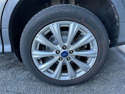 Certified 2017 Ford Escape Titanium image 10