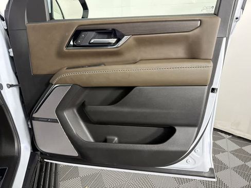 New 2026 GMC Yukon Denali Ultimate image 15