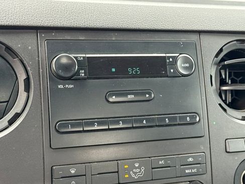 Used 2012 Ford F250 XL w/ Skid Plate Pkg image 26