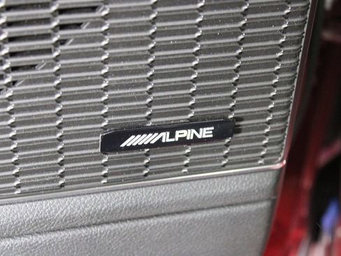 Used 2023 Jeep Grand Cherokee L Overland w/ Advanced Protech Group III image 22