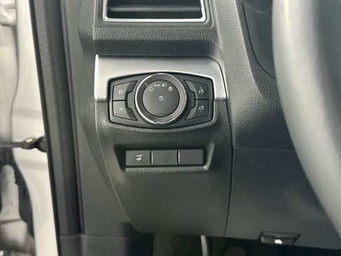 Used 2018 Ford Explorer Limited AWD/4WD image 35