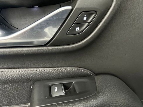 Used 2023 GMC Yukon Denali image 17