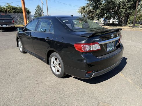 Used 2011 Toyota Corolla S FWD image 3