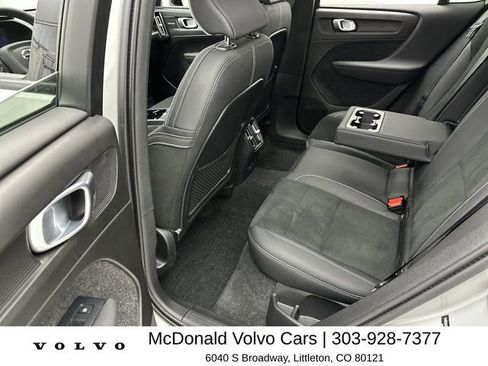 Certified 2023 Volvo C40 P8 Recharge Ultimate w/ Protection Package Premier AWD/4WD image 23