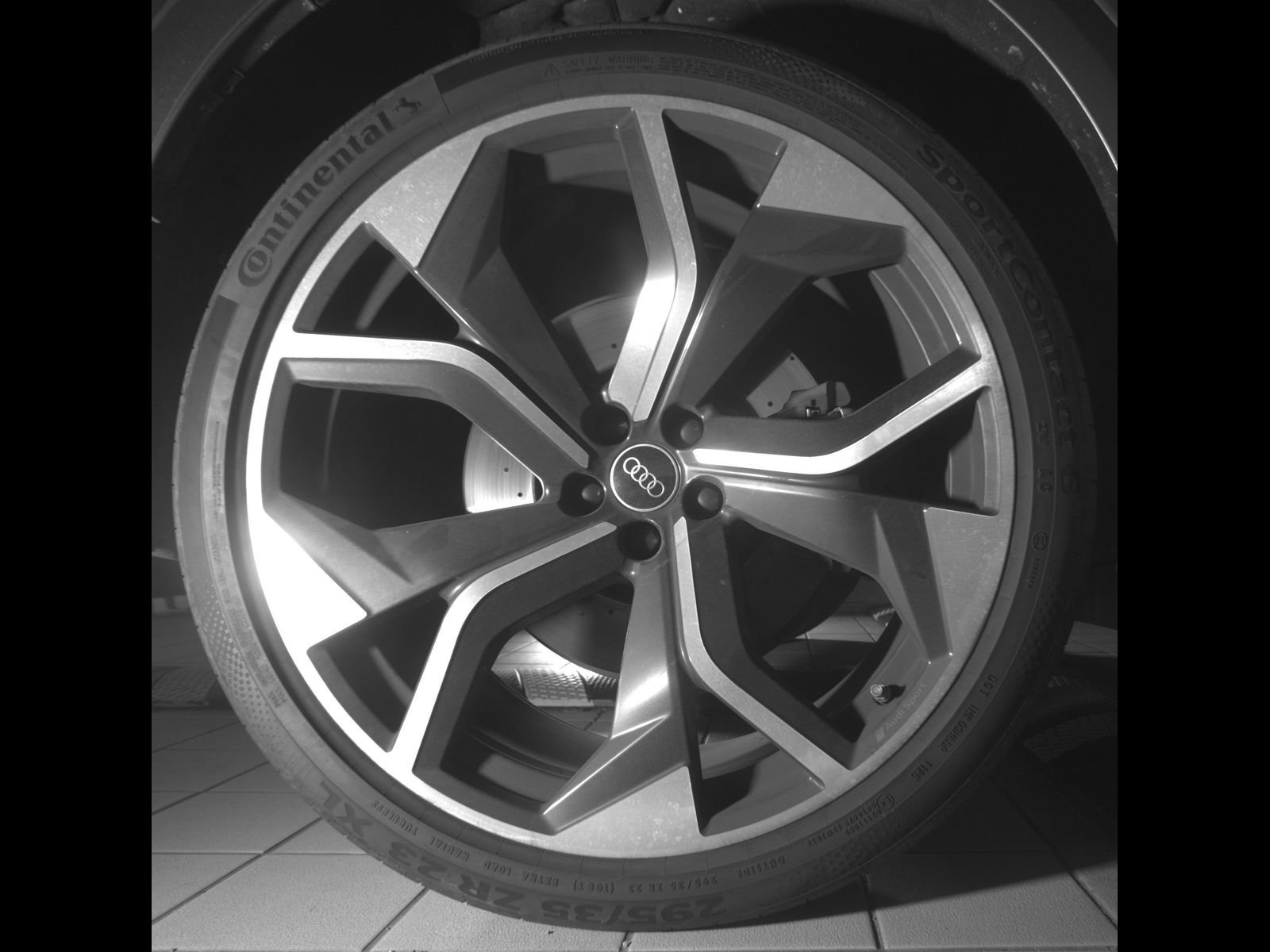 Used 2022 Audi RS Q8 AWD/4WD image 11