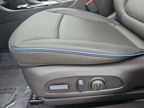 Certified 2025 Buick Encore GX Sport Touring w/ Comfort Package image 28