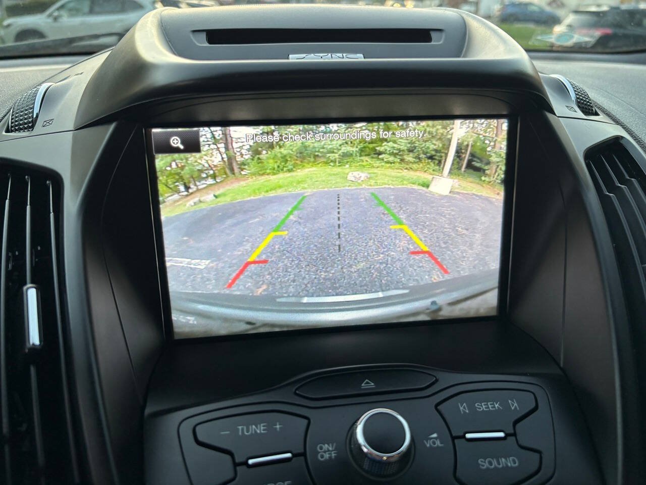 Used 2014 Ford Escape SE w/ Equipment Group 201A AWD/4WD image 6