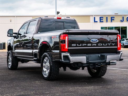 Used 2025 Ford F250 Lariat w/ Lariat Ultimate Package AWD/4WD image 3