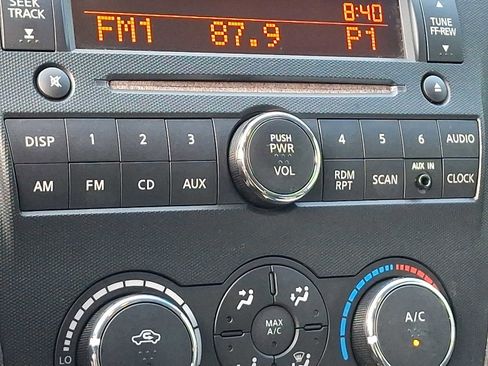 Used 2010 Nissan Altima 3.5 SR image 12