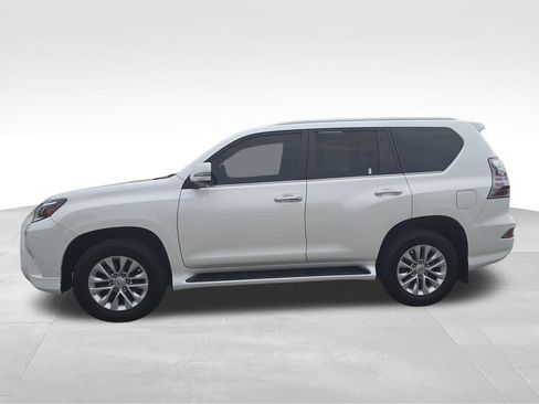 Used 2021 Lexus GX 460 Premium w/ Premium Package AWD/4WD image 2