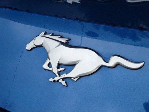 Used 2024 Ford Mustang Convertible RWD image 5