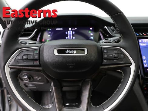 Used 2022 Jeep Grand Cherokee Limited 4xe AWD/4WD image 10