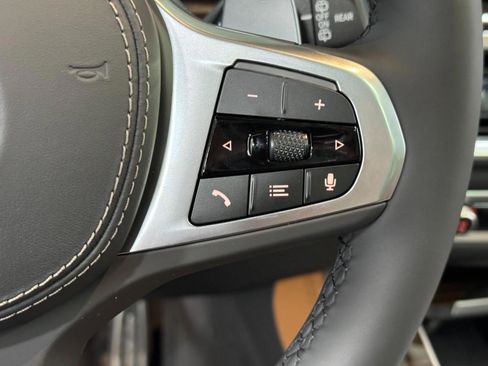 New 2026 BMW X5 xDrive40i w/ Executive Package image 33