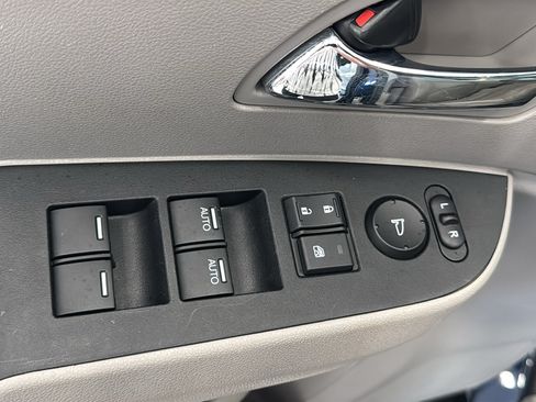 Used 2016 Honda Odyssey EX-L image 23